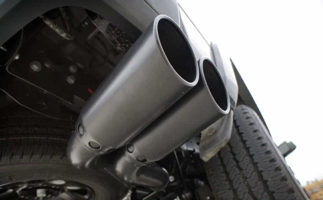 Exhaust System Kit for Black DPF Series DPF Back Performance Exhaust System MagnaFlow 17070