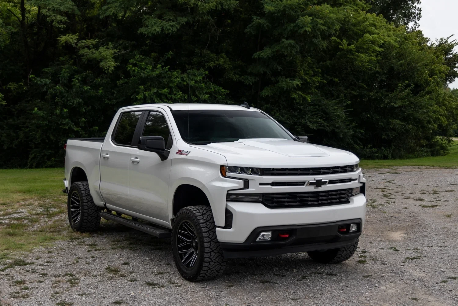 Fits 2019-2024 Silverado 1500 Hood Scoop; GAN Silver Ice Metallic; HS10010-GAN