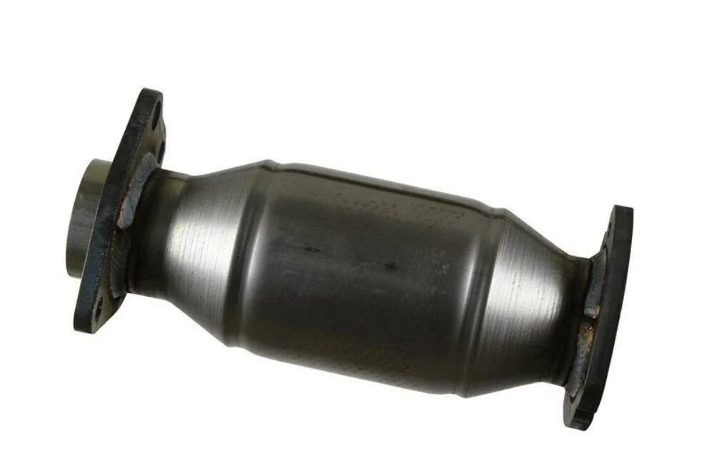 Schultz 7713133 Direct-Fit Converter for 2007 - 2010 Sky 2.4L