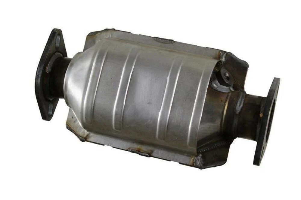 Schultz 7713355 Direct-Fit Converter for 1995 - 1996 200SX 1.6L